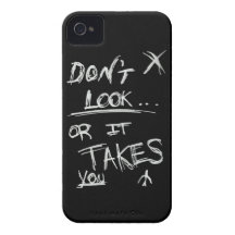 Slender: Dont Look White on Black iPhone 4 Covers