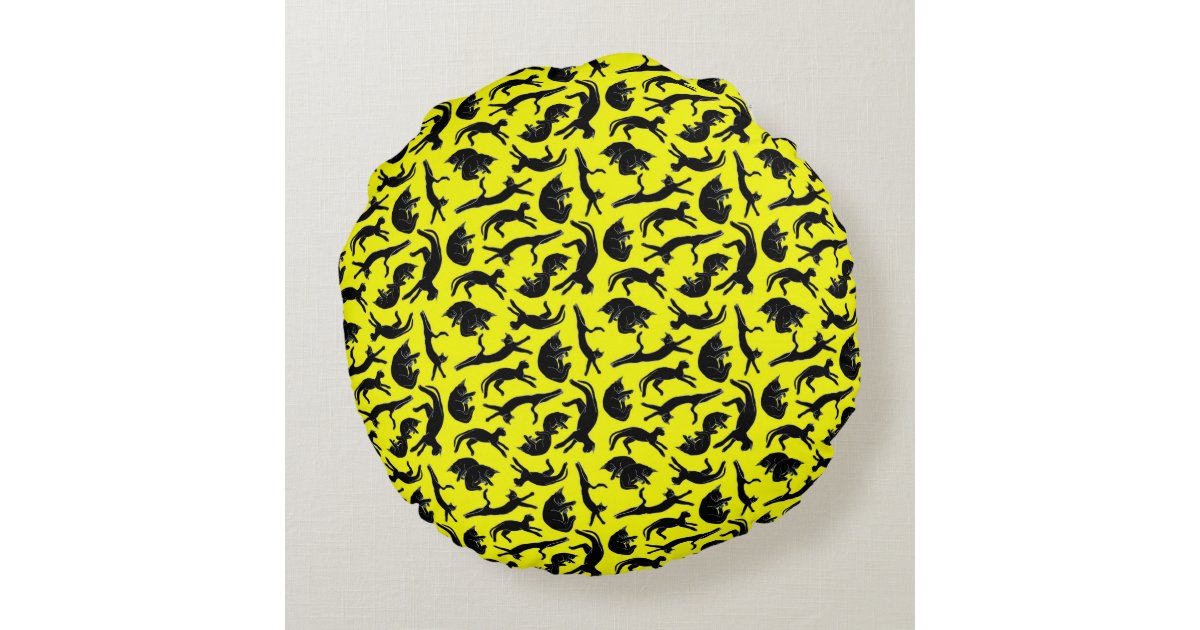 Small Black Cat Nap Round Pillow (Yellow) Zazzle