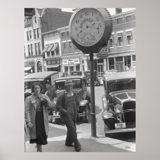 small_town_big_clock_1930s_poster-r9135abd826a74dd09a82d9abcba675be_fmn2_8byvr_512.jpg