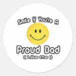 Smile If You're a Proud Dad (Like Me) Round Stickers