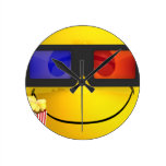 Smiley 3d glasses and popcorn round wall clocks