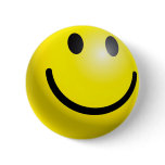 SMILEY FACE PINBACK BUTTON