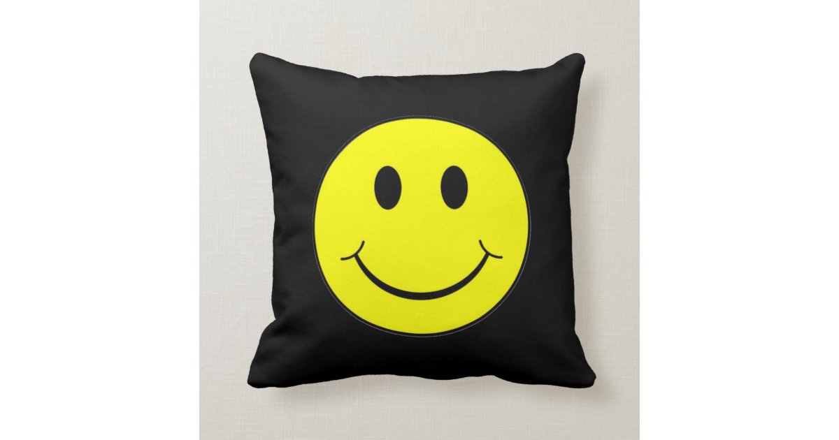 Smiley Face Throw Pillow Zazzle