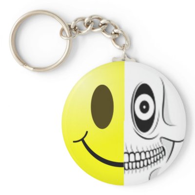 Smiley Skull Keychain