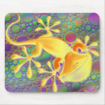 Smiling Gecko - coloured dots Mousepad