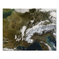 Snow, fog, and low clouds in western Europe