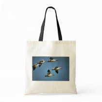 Snow Geese in Flight Tote Bags