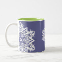 SNOWFLAKE MUG IN PURPLE WITH GREEN INTERIOR
