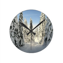 Snowy Wonderland Clock