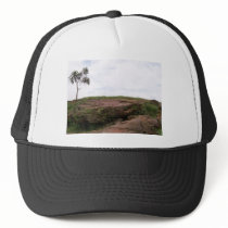 Solit�ria, Ela Representa A Natureza Sobrevivendo Hat