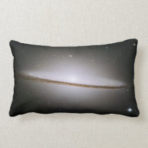 Sombrero Galaxy (Hubble Telescope) Pillow