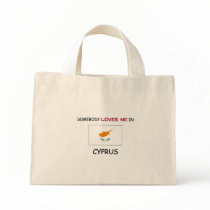 Somebody Loves Me In CYPRUS bags by flagshirt Somebody Loves Me In CYPRUS bags