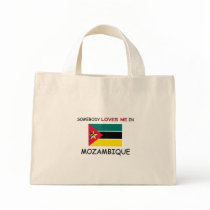 Somebody Loves Me In MOZAMBIQUE bags by flagshirt Somebody Loves Me In MOZAMBIQUE bags