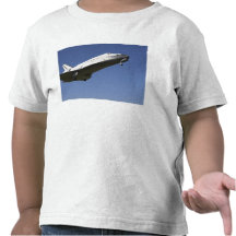 Space shuttle Atlantis approaching Runway 33 2 Shirts