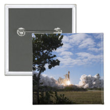 Space Shuttle Atlantis lifts off 18 Pinback Buttons
