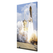 Space Shuttle Atlantis lifts off Canvas Print