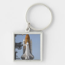 Space Shuttle Endeavour sits ready Key Chain