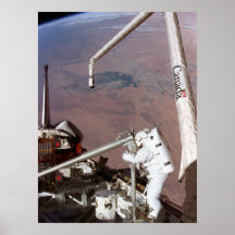 Spacewalk a bordo del transbordador espacial Colum Impresiones