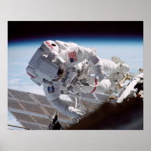 Spacewalk (STS-104) Impresiones