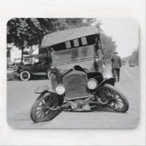 Splayed Feet, 1922 Mousepad