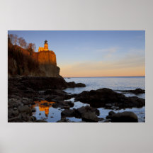 Split Rock Lighthouse at sunset near Two Posters