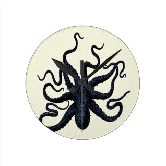 Spotted Octopus Round Clocks
