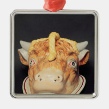 Staffordshire cheese dish in shape of a cow's ornaments