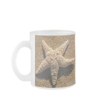 Starfish on the beach mug