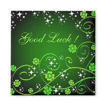 Stars and green clovers magnets