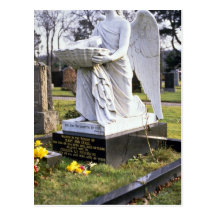 Statue in graveyard, Inverness, Scotland Postcard
