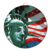 STATUE OF LIBERTY WITH AMERICAN FLAG DART BOARD
