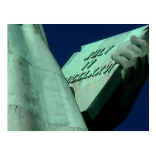 What Is Printed On The Statue Of Liberty S Tablet