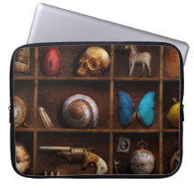 Steampunk - A box of curiosities Laptop Sleeves