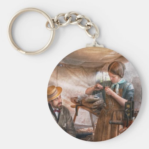 Steampunk - The Apprentice Key Chain