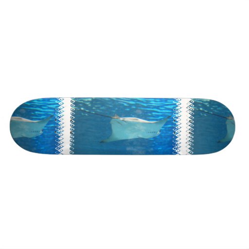 Stingray Swimming Skateboard