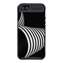 Study in Black & White skinit case