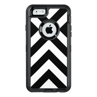 Sturdy Black and White Chevrons Case