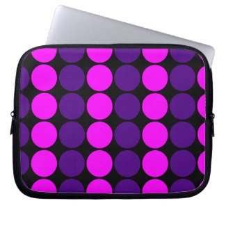 Stylish Gifts for Girls : Pink &amp; Purple Polka Dots Laptop Sleeve