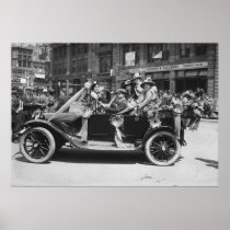 Suffragette Flower Sale, 1916 Poster