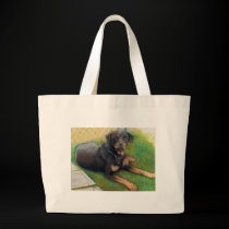 Sommer Sun: www.AriesArtist.com taschen