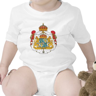 Sweden Coat Of Arms T-shirts by teyes143