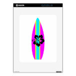 Tabla hawaiana negra del rosa del hibisco skin para el iPad