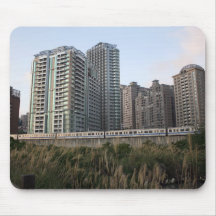 Taipei Metro train approaching Hongshullin Mousepad
