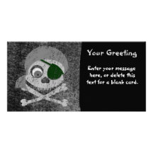 Tarjeta de encargo apenada cráneo gris del pirata tarjeta fotográfica personalizada