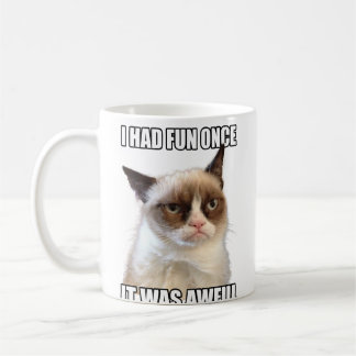 Taza gruñona del gato