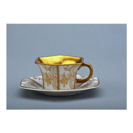 Taza y platillo con diseños coloridos invitacion personalizada