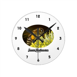 Team Beekeeper (Bee On Yellow Flower) Round Wallclock