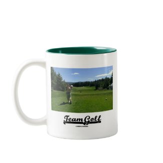 Team Golf (Golfer On Golf Course) mug