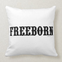 TEE Freeborn pillows