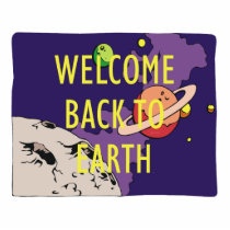 TEE Welcome Back To Earth photo sculptures